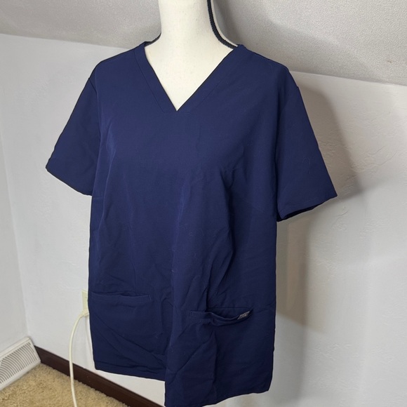 Figs Tops - Figs Technical Collection Navy Blue V-Neck Top Size 3XL